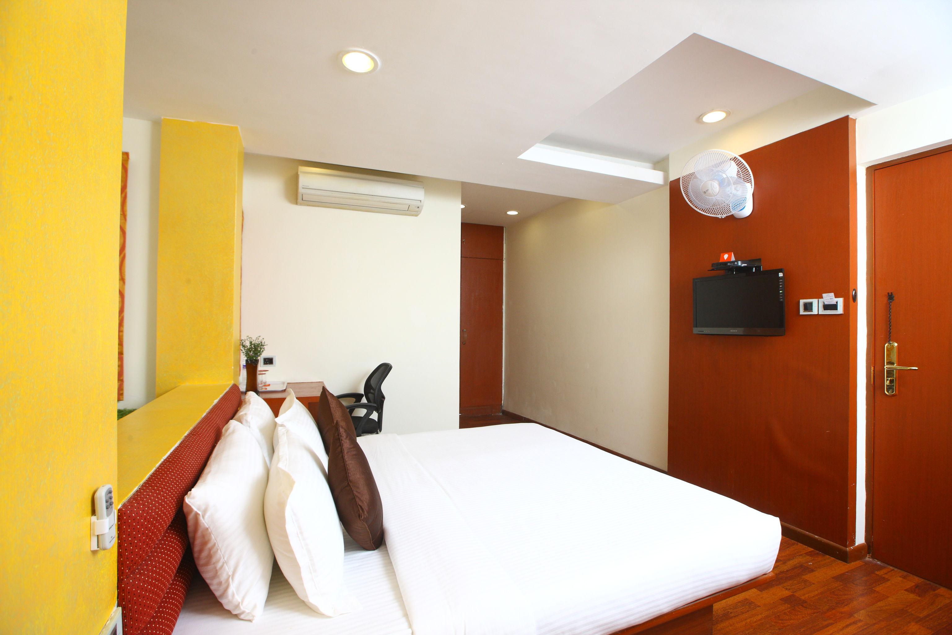 Collection O 479 Royapettah 3* Chennai
