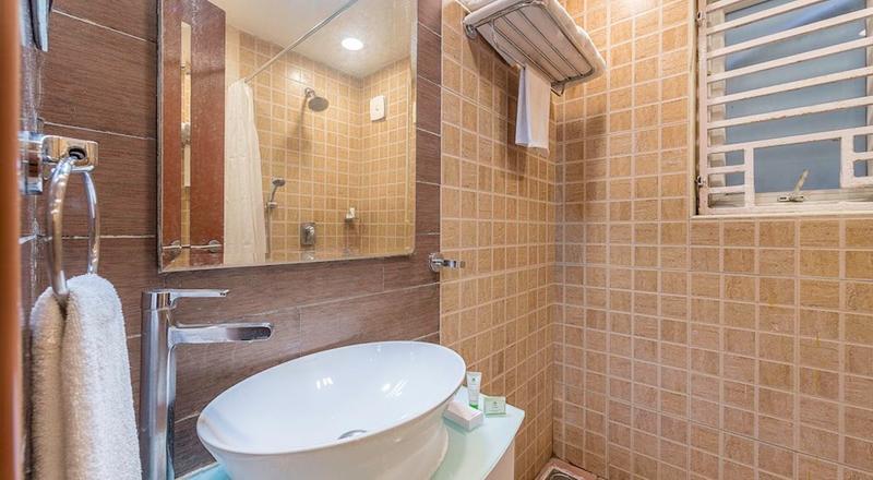 Hotel Collection O 479 Royapettah Chennai
