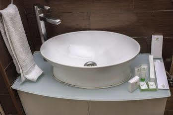 Hotel Collection O 479 Royapettah Chennai