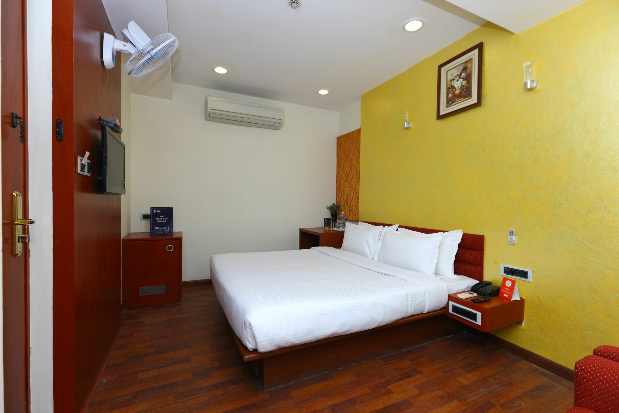 Collection O 479 Royapettah 3* Chennai